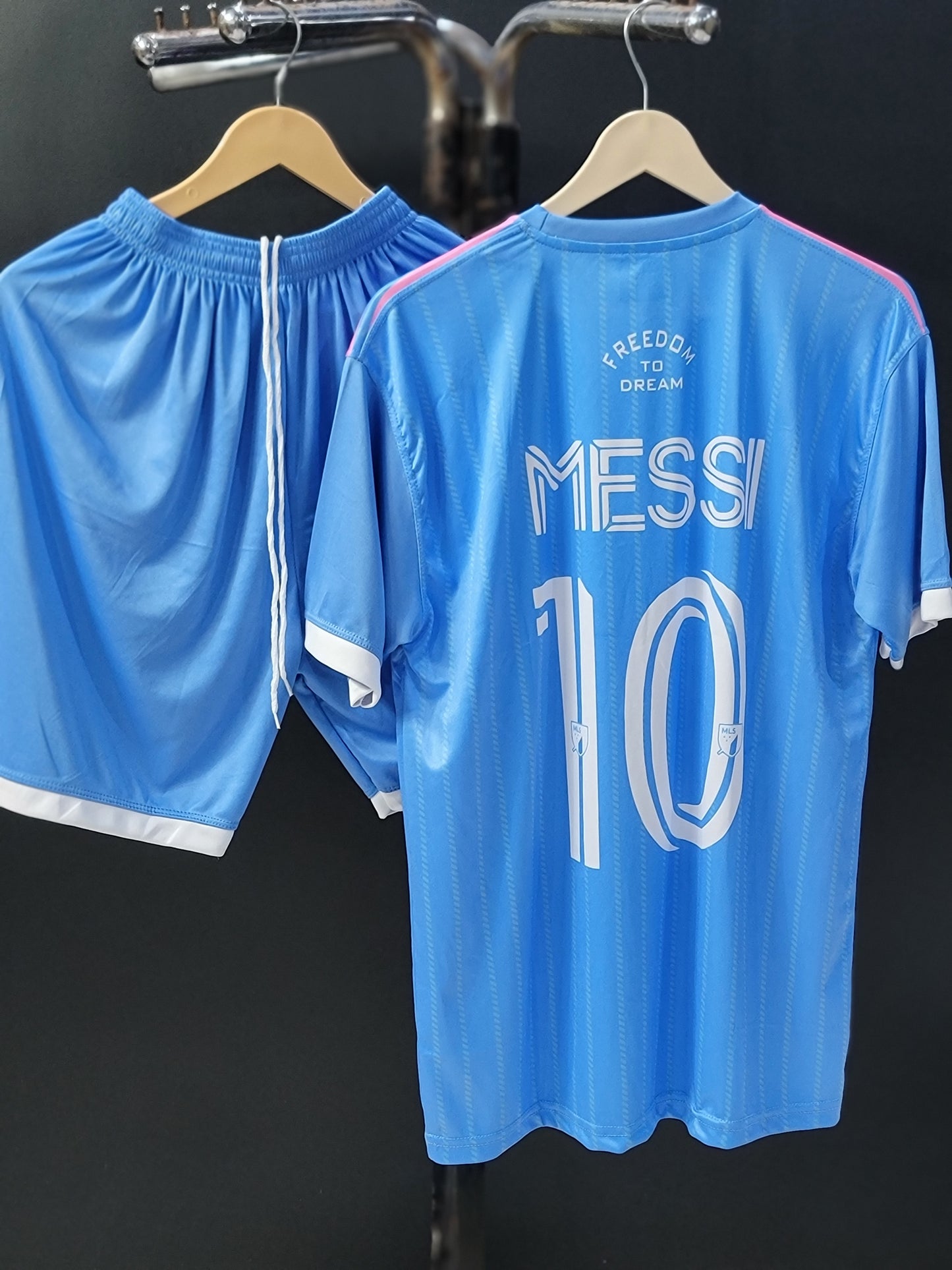 Miami messi Complete Adult football Kit (with shorts)