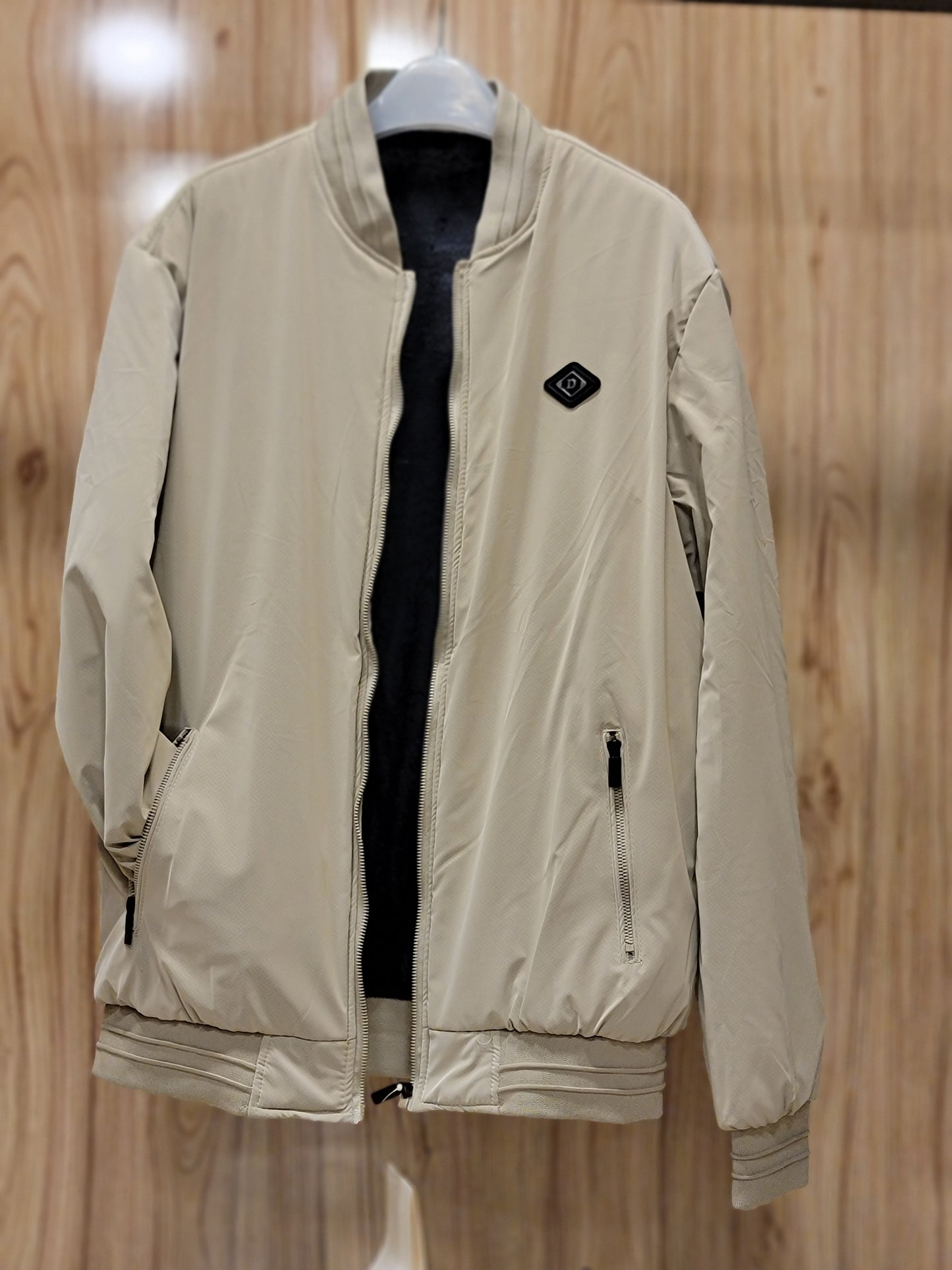 PUFFER JACKETS made in USA (BEIGE)