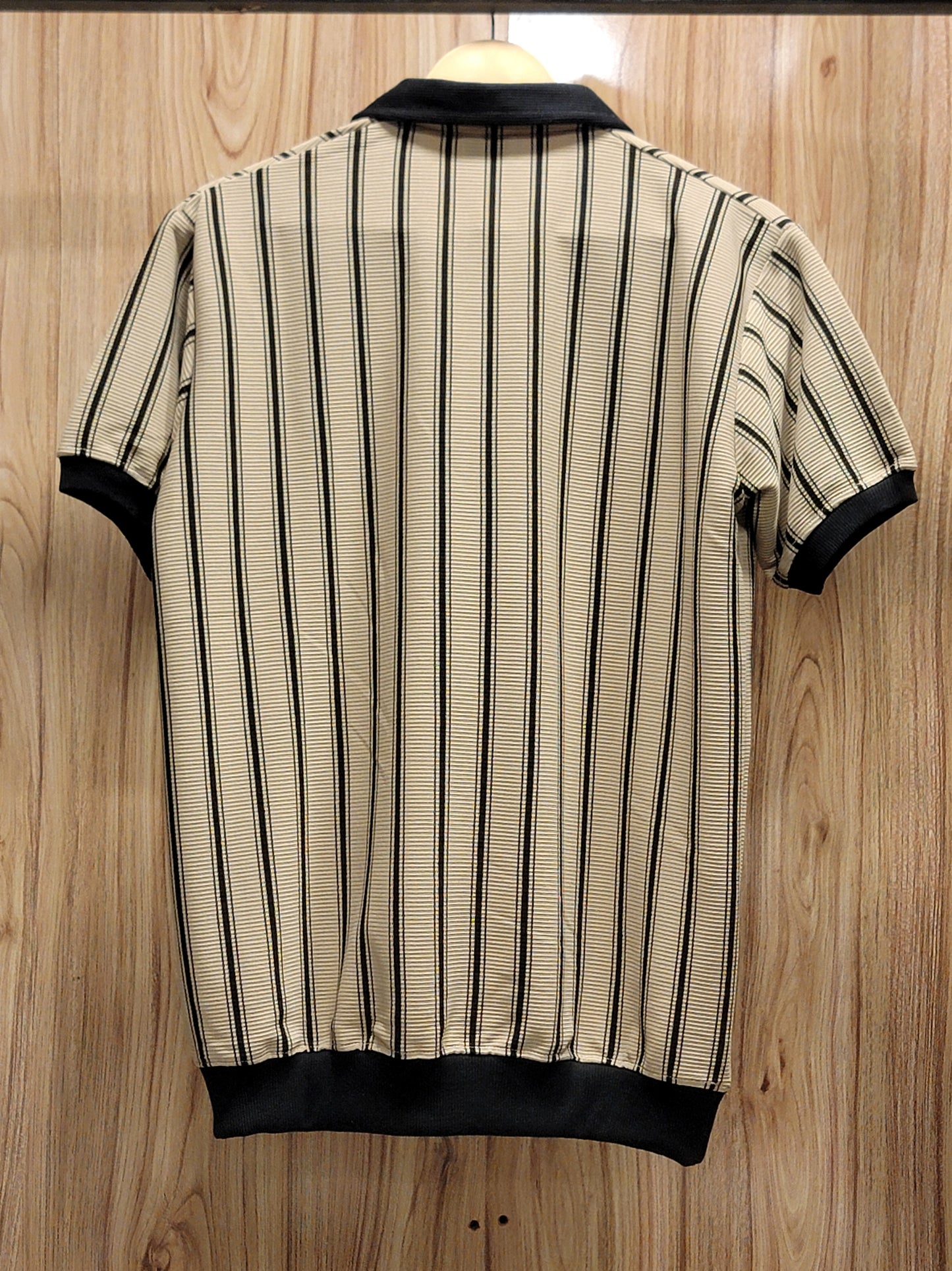 KNIT OLD MONEY tee's